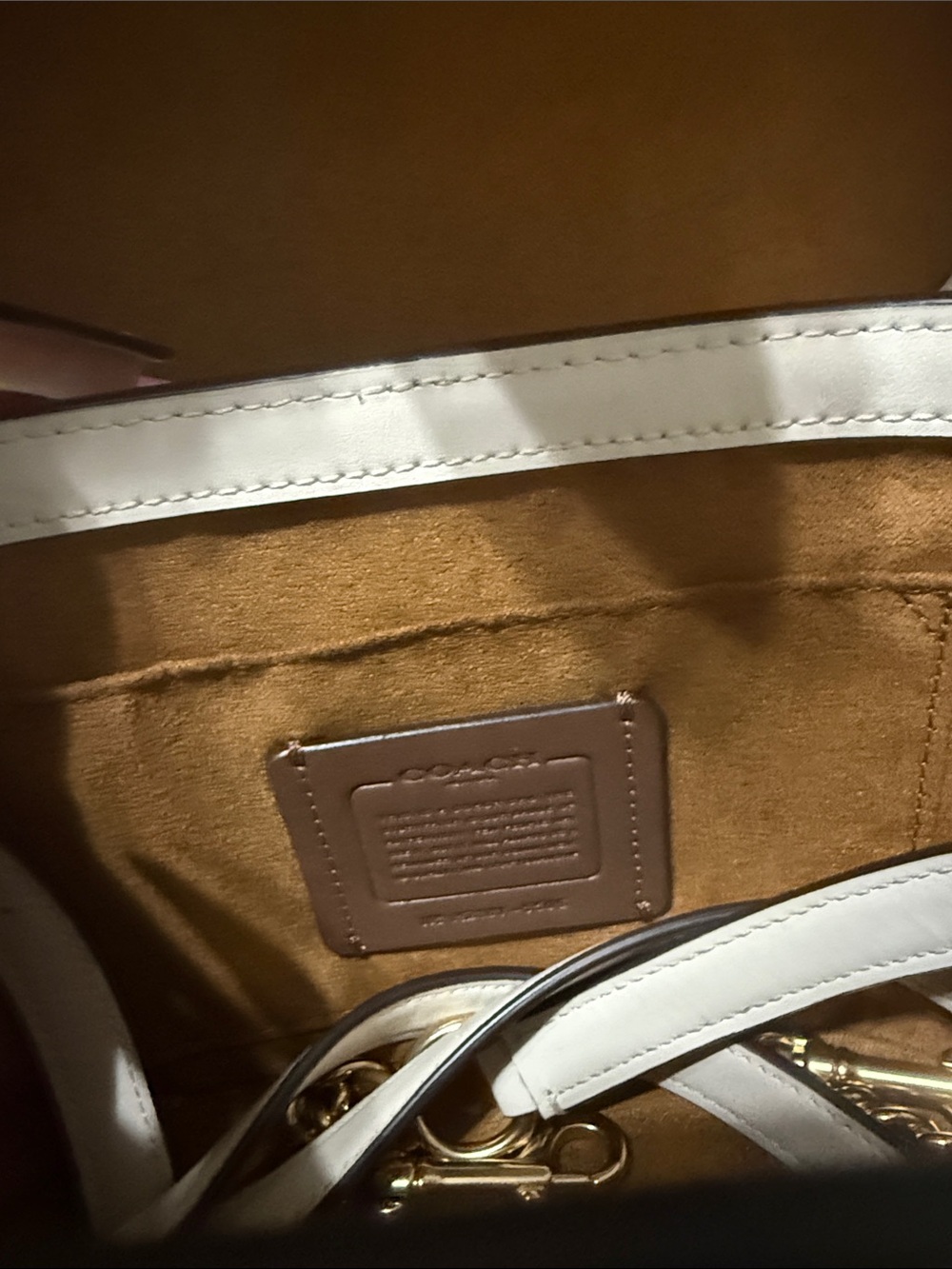 Coach Georgie Cream Leather Handbag - Picture 8 of 8